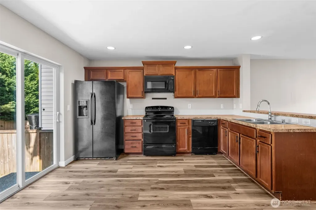 1925 199th Street E Spanaway WA 98387