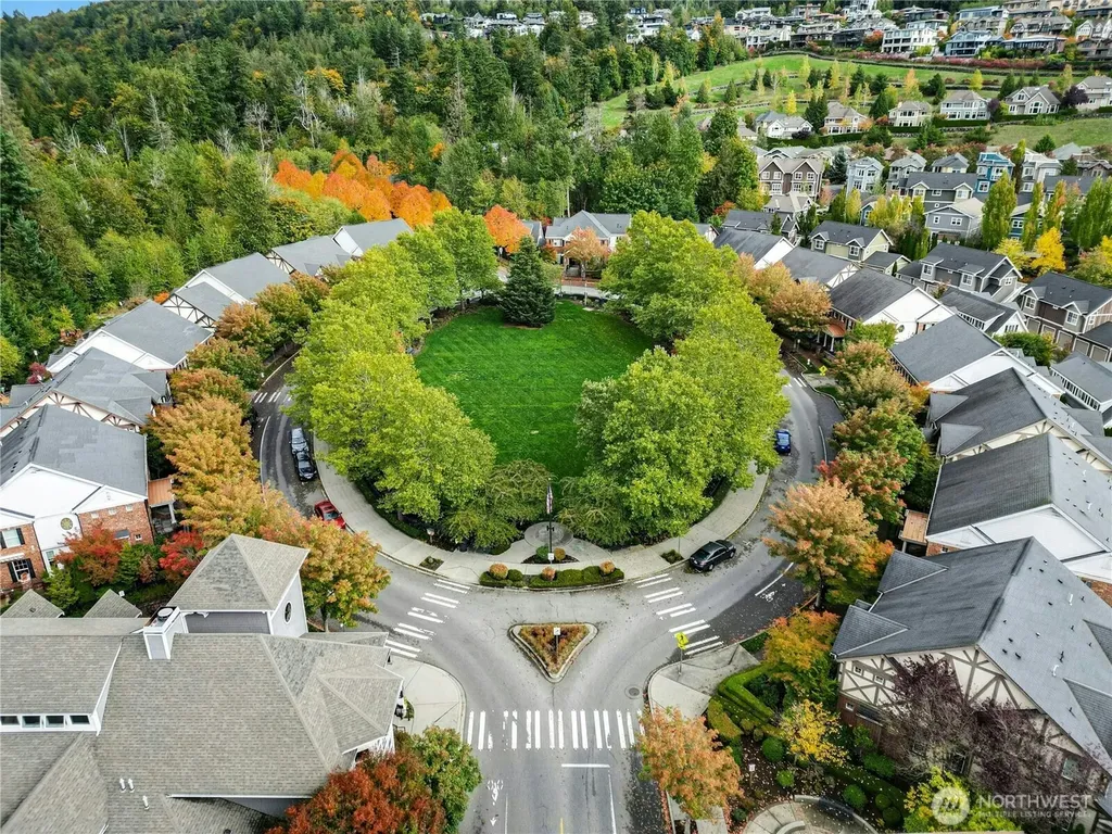 1880 25th Avenue NE Issaquah WA 98029