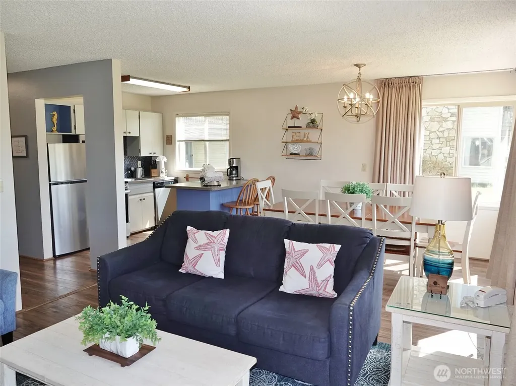 643 Ocean Shores Boulevard NW Ocean Shores WA 98569