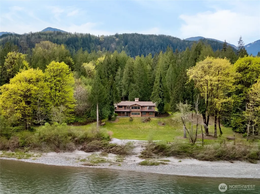 7337 Skagit View Drive Concrete WA 98237