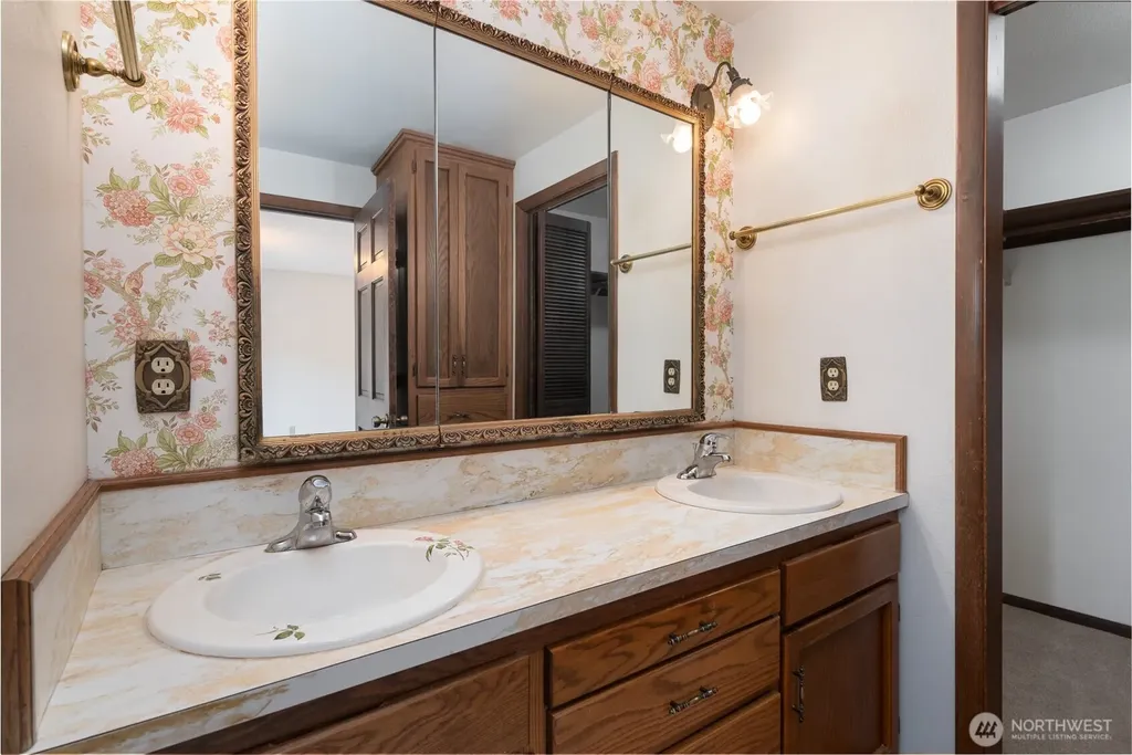 7337 Skagit View Drive Concrete WA 98237