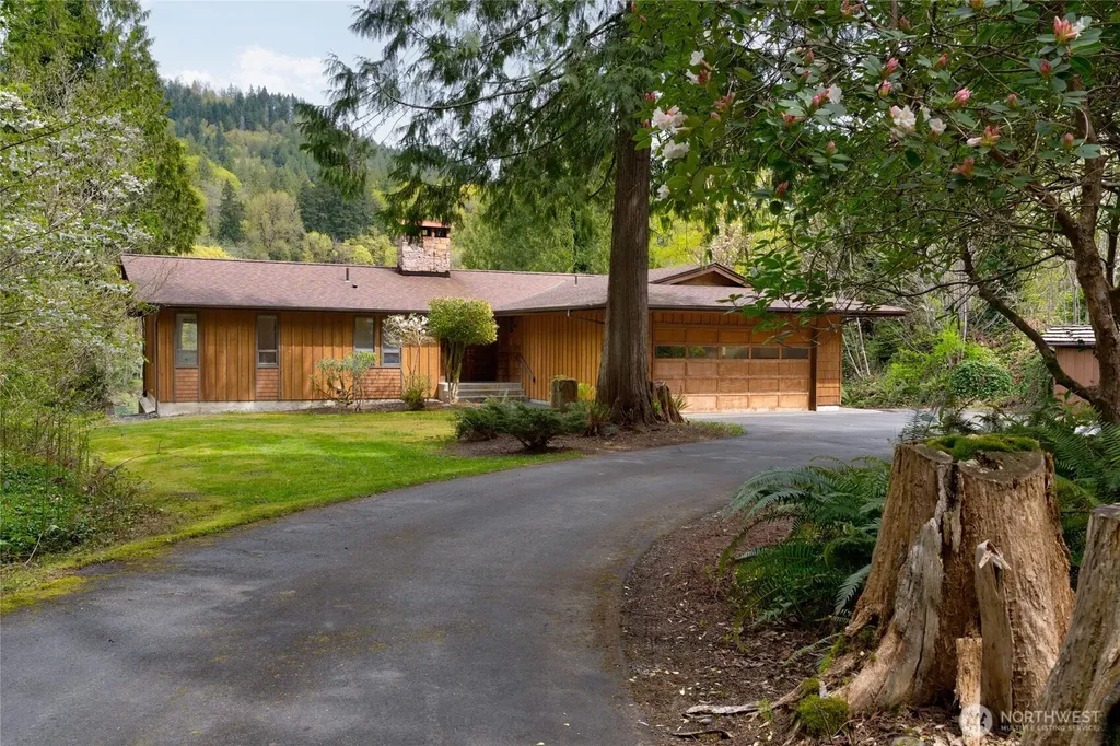 7337 Skagit View Drive Concrete WA 98237