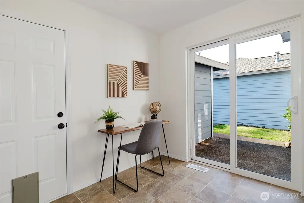 10898 Tulip Place NW Silverdale WA 98383