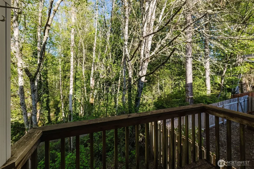 10898 Tulip Place NW Silverdale WA 98383