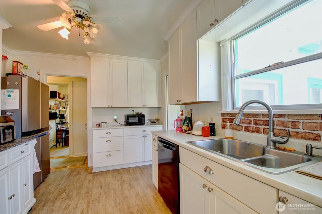 1408 S 12th Street Mount Vernon WA 98274
