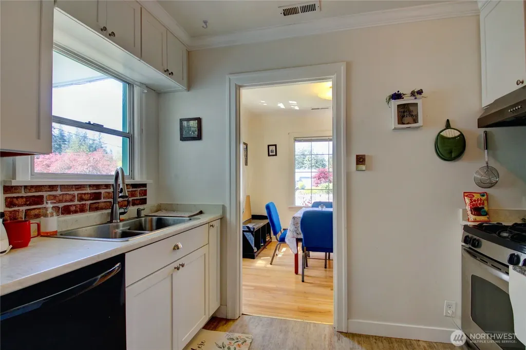 1408 S 12th Street Mount Vernon WA 98274