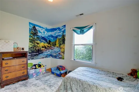 1408 S 12th Street Mount Vernon WA 98274