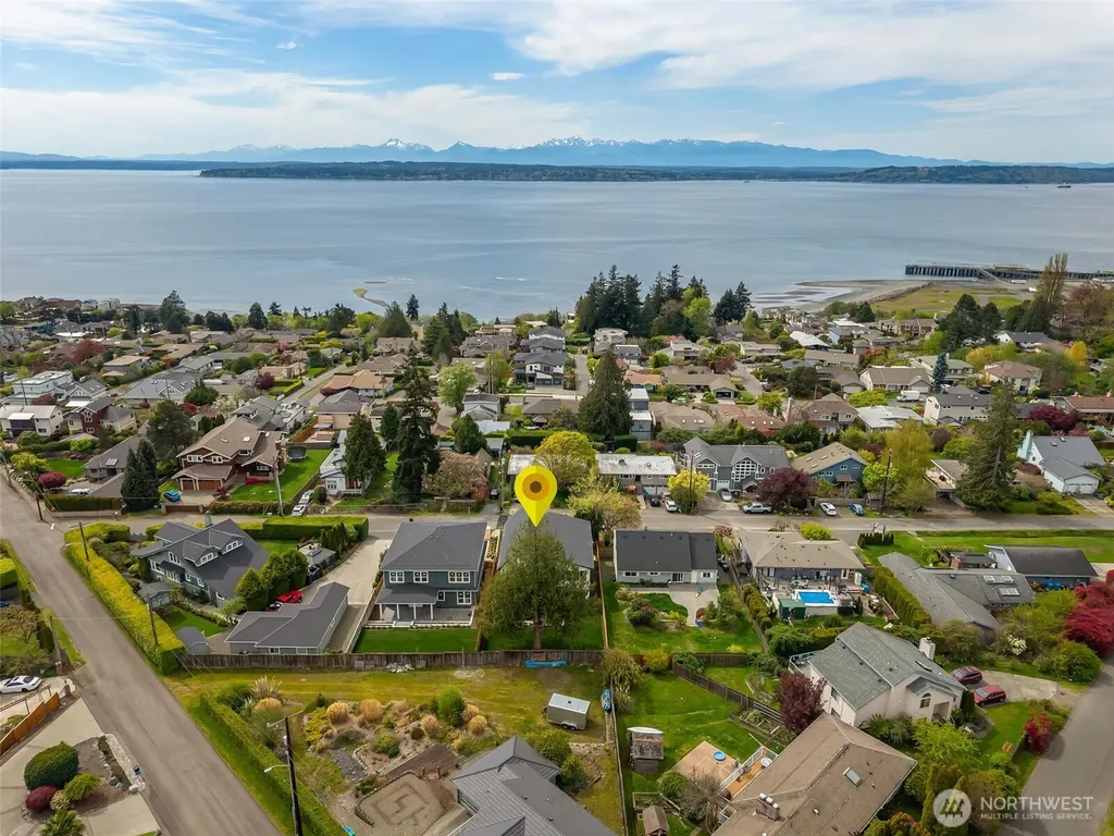 20134 23rd Avenue NW Shoreline WA 98177