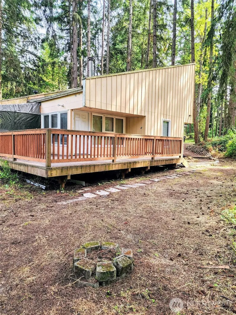 17922 Overlake Court SE Yelm WA 98597