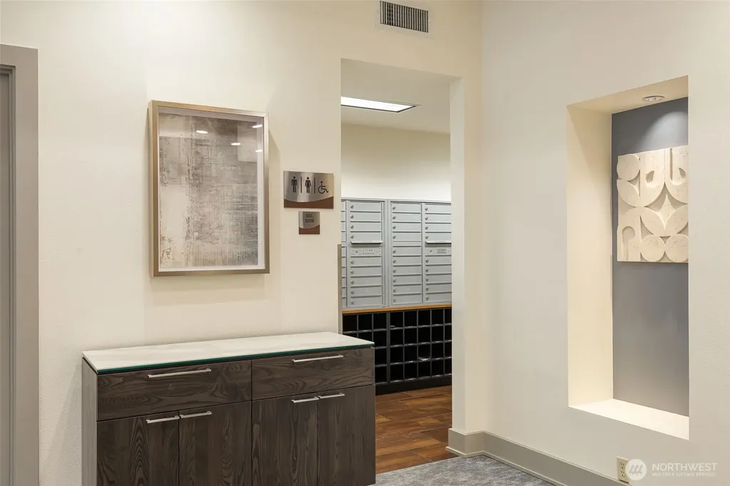 5450 Leary Avenue NW Seattle WA 98107