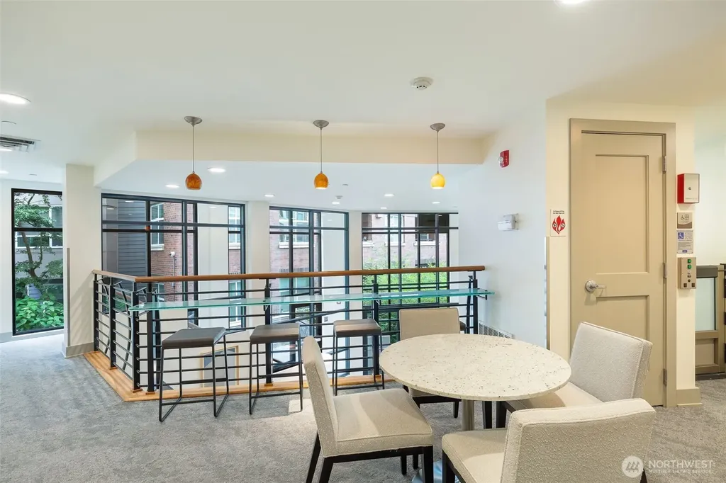 5450 Leary Avenue NW Seattle WA 98107