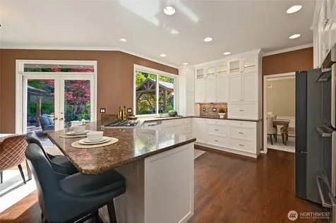 2636 259th Court SE Sammamish WA 98075