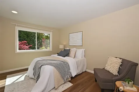2636 259th Court SE Sammamish WA 98075