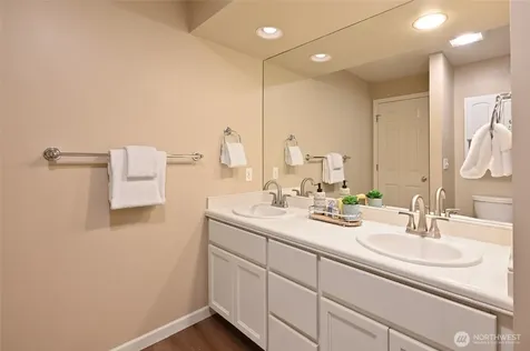 2636 259th Court SE Sammamish WA 98075