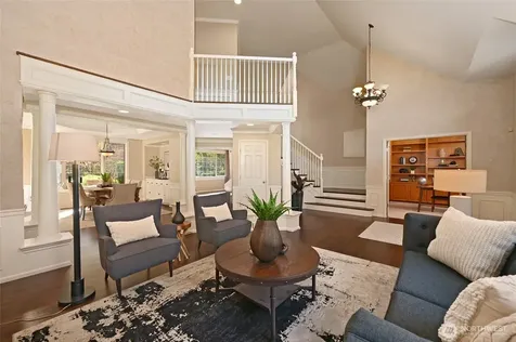 2636 259th Court SE Sammamish WA 98075