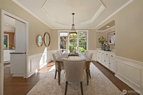 2636 259th Court SE Sammamish WA 98075