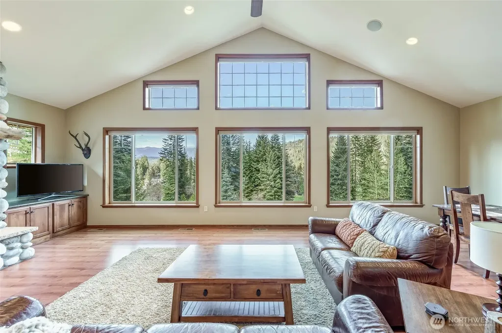 20672 Miracle Mile Leavenworth WA 98826