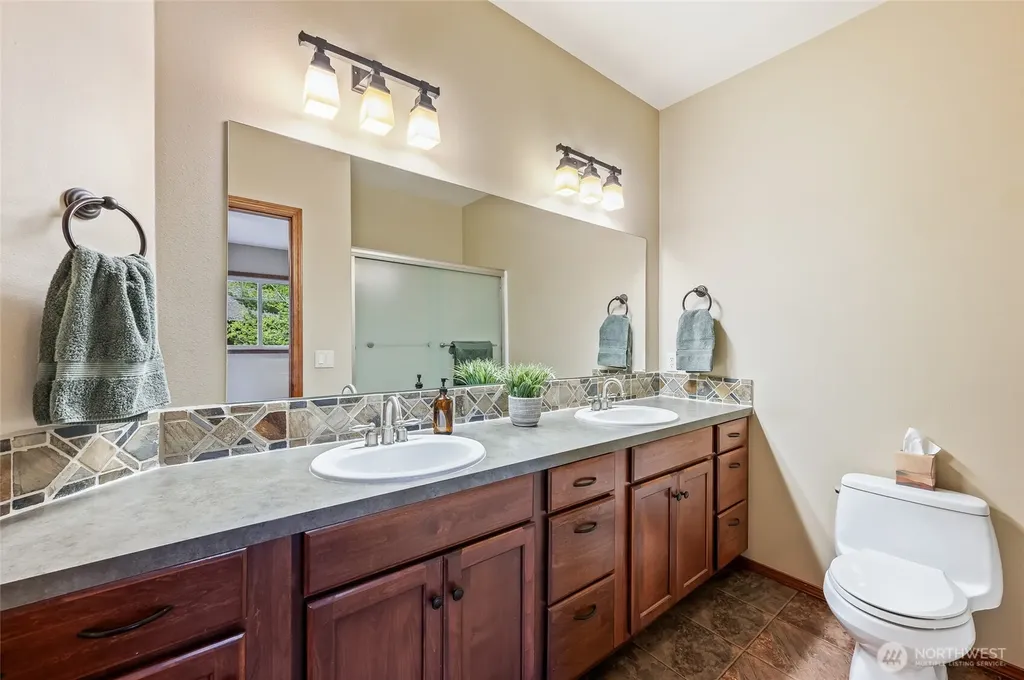 20672 Miracle Mile Leavenworth WA 98826