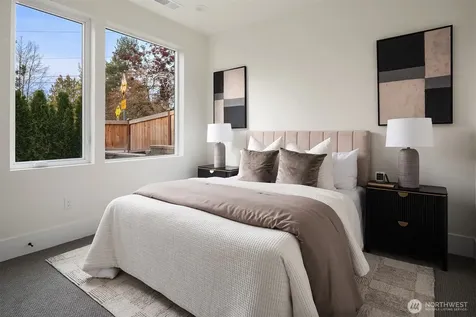 138 8th Court Kirkland WA 98033
