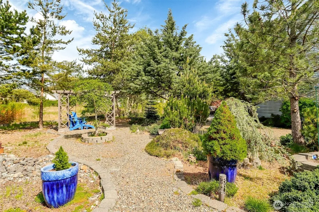 8611 79th Street NE Marysville WA 98270