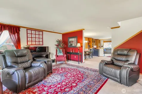 8611 79th Street NE Marysville WA 98270