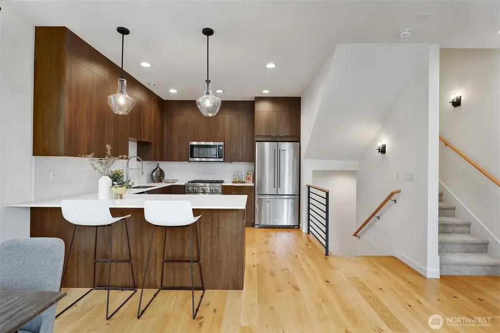 2366 Franklin Avenue E Seattle WA 98102