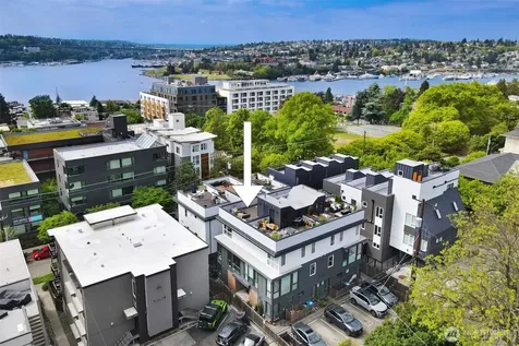 2366 Franklin Avenue E Seattle WA 98102