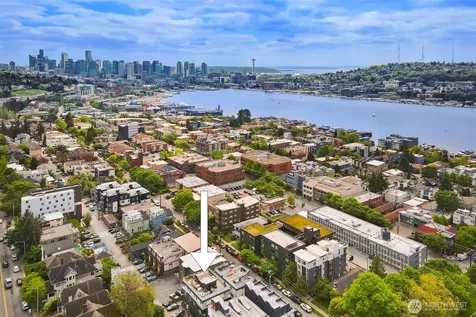 2366 Franklin Avenue E Seattle WA 98102