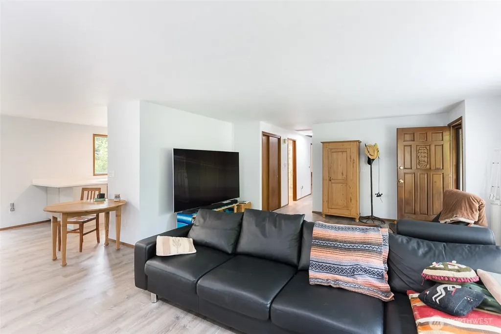 191 Sunland Drive Sequim WA 98382