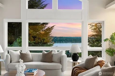 8144 W Mercer Way Mercer Island WA 98040