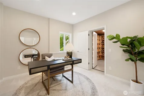 8144 W Mercer Way Mercer Island WA 98040