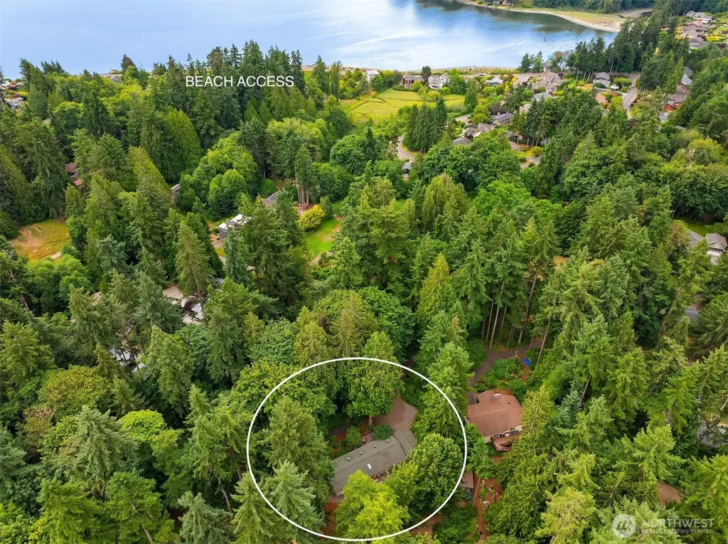 9820 NE Beach Crest Drive Bainbridge Island WA 98110