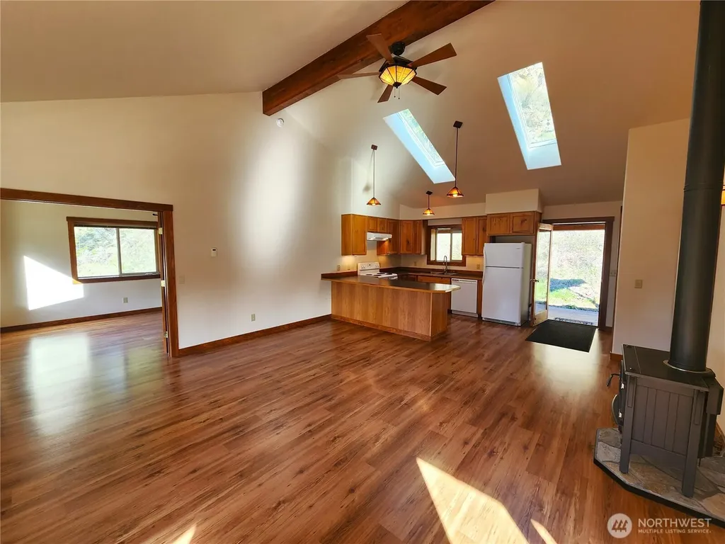 60 E Wannacut Lane Oroville WA 98844