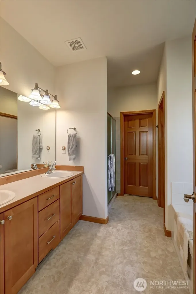 71 Madrona Lane Union WA 98592