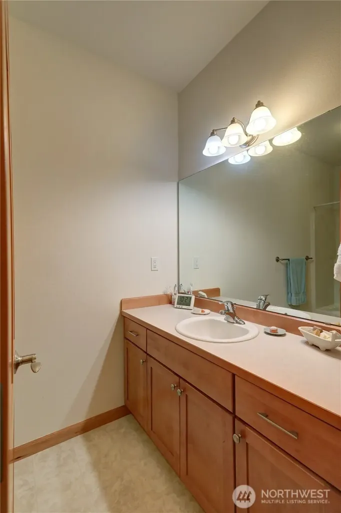 71 Madrona Lane Union WA 98592