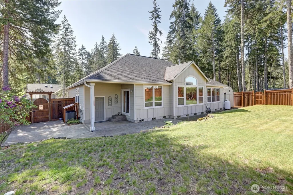 71 Madrona Lane Union WA 98592