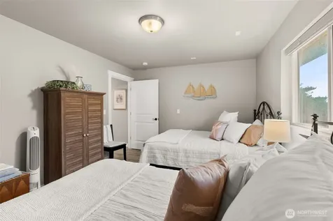 1503 Dune Crest Loop Westport WA 98595