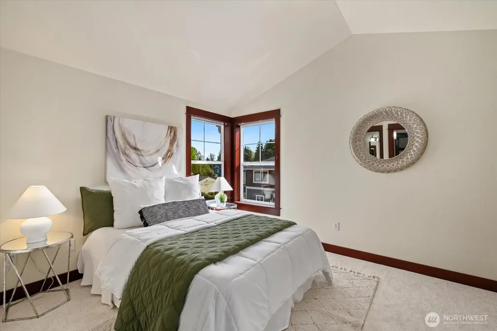 2205 NE 92nd Street Seattle WA 98115