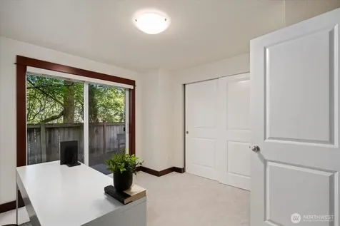 2205 NE 92nd Street Seattle WA 98115