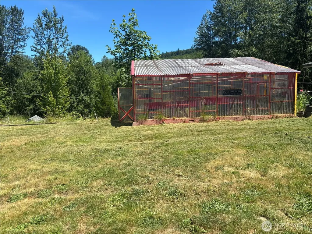 110 May Sequim WA 98382