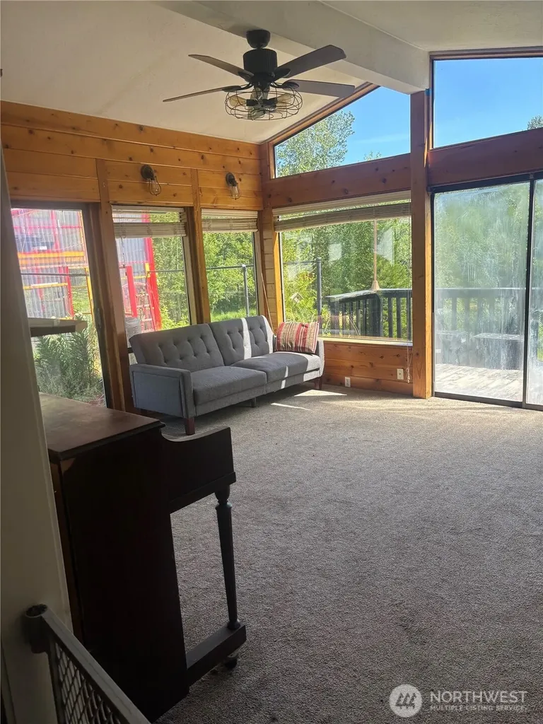 110 May Sequim WA 98382