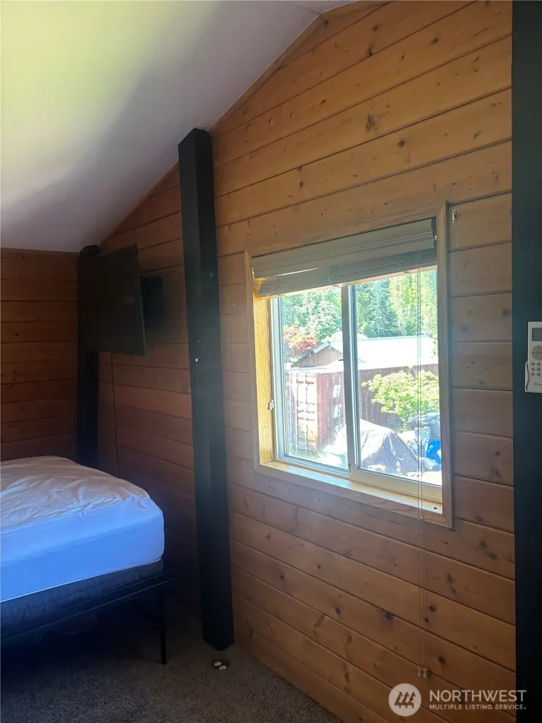 110 May Sequim WA 98382