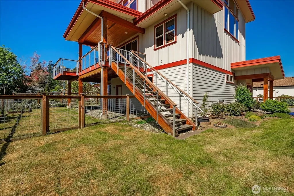8285 Sunset Street Blaine WA 98230