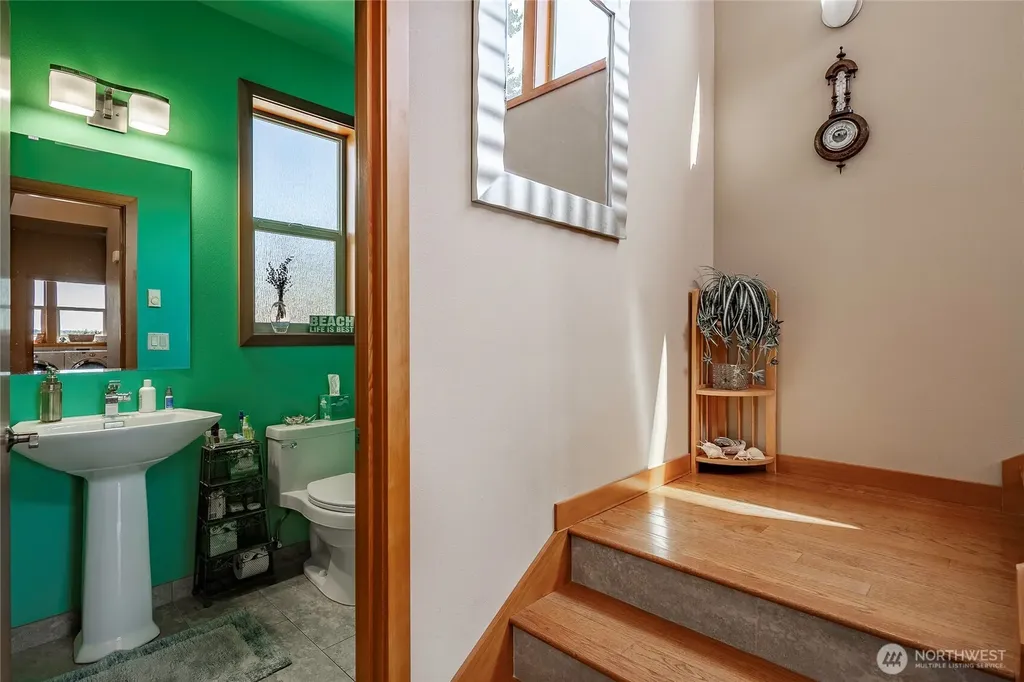 8285 Sunset Street Blaine WA 98230