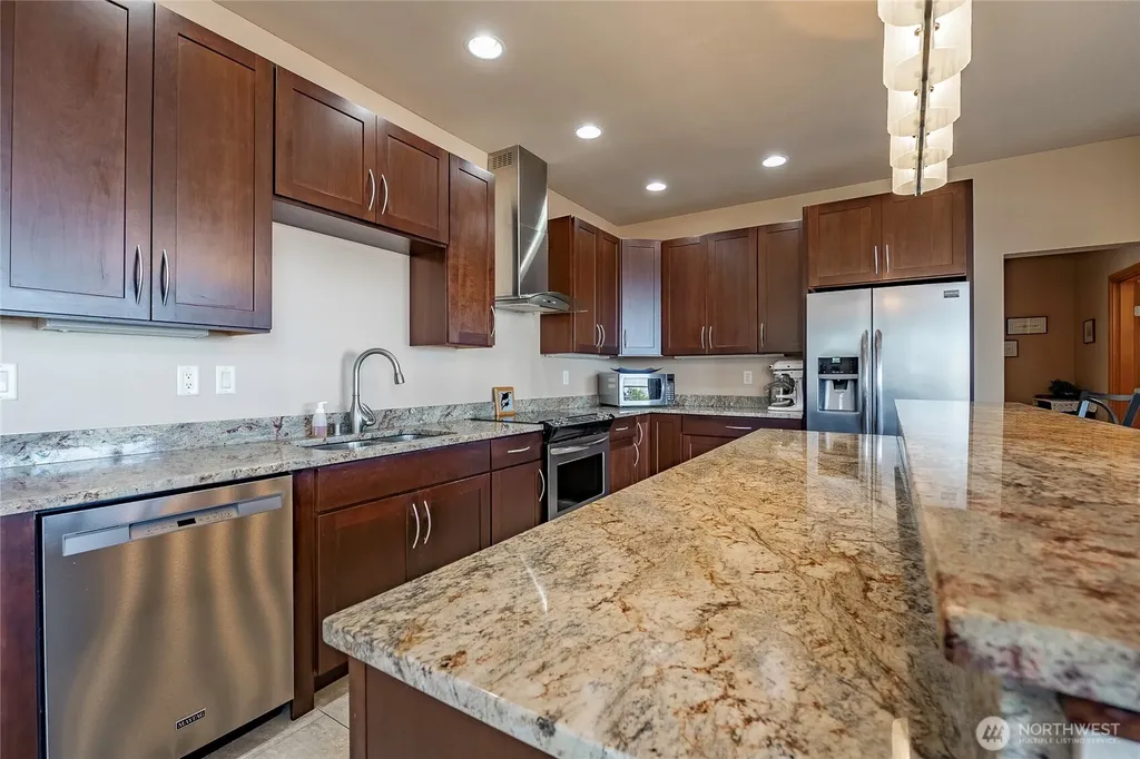 8285 Sunset Street Blaine WA 98230