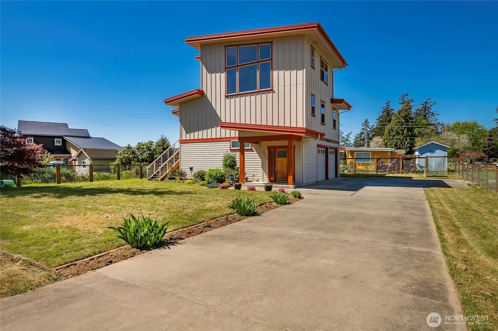 8285 Sunset Street Blaine WA 98230
