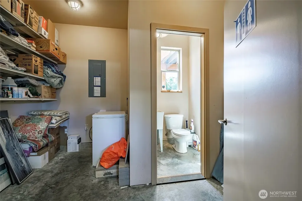 8285 Sunset Street Blaine WA 98230