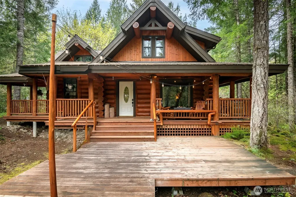 107 Goat Rocks Drive Packwood WA 98361
