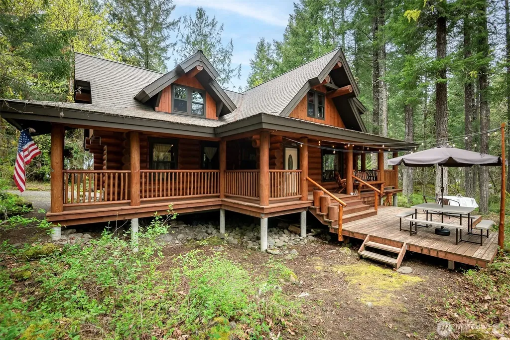 107 Goat Rocks Drive Packwood WA 98361