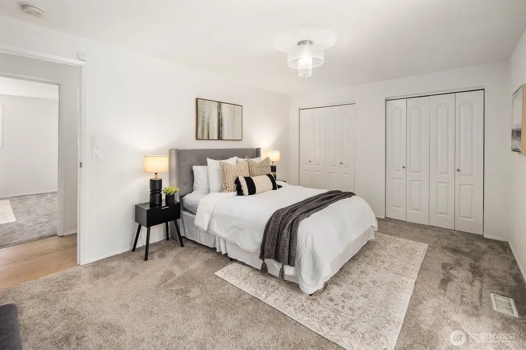 15532 187th Avenue NE Woodinville WA 98072